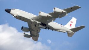 «Παίζουν με τη φωτιά» – Κατασκοπευτικά αεροσκάφη ΗΠΑ και Βρετανίας στη Μαύρη Θάλασσα – Εντοπίζουν στόχους στη Ρωσία