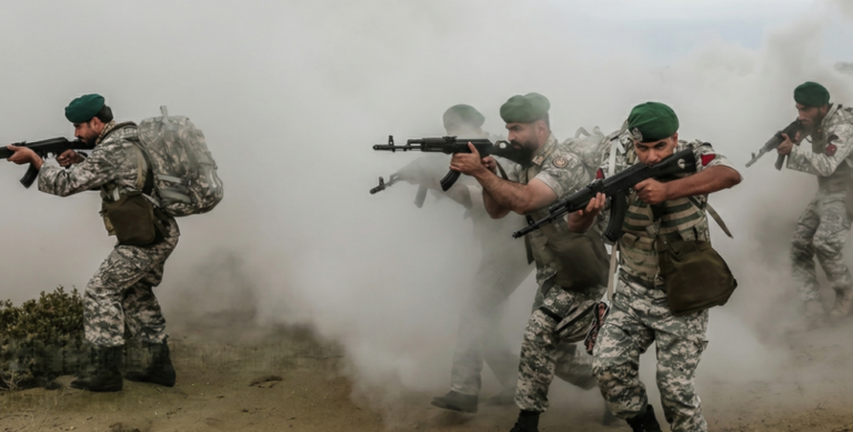 Το Ιράν ενεργοποιεί «Σχέδιο Βαλκυρία» σε περίπτωση χερσαίας επίθεσης των ΗΠΑ: Απόρρητη οδηγία