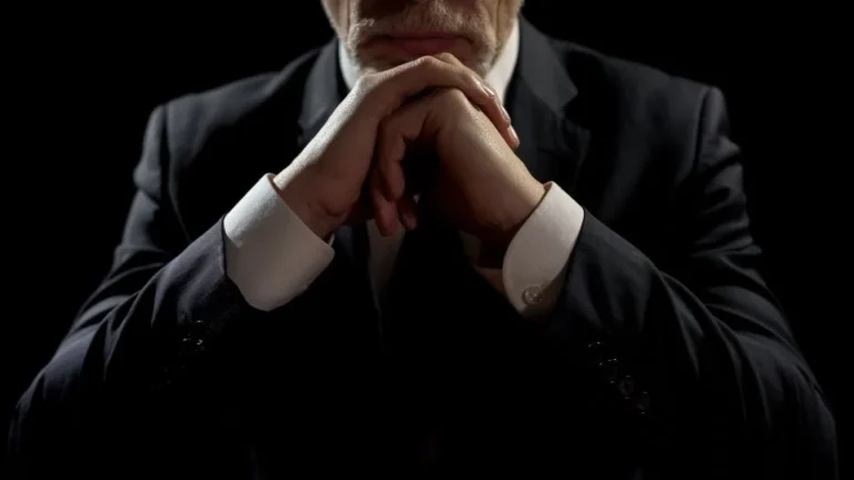 Επενδύσεις σε βαρετές επιχειρήσεις με σταθερή ταμειακή ροή