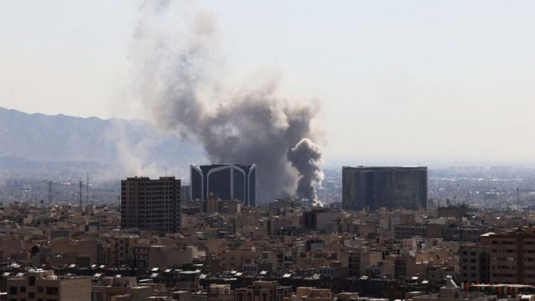 Παγκόσμιος συναγερμός: Το Ισραήλ χτύπησε πυρηνική εγκατάσταση του Ιράν στη Natanz