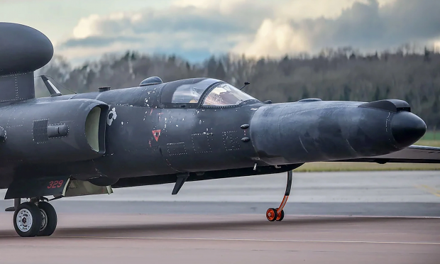 Αποκάλυψη The Sun: Φωτογραφία από το χτύπημα με drone σε υπόστεγο των U-2 στο Ακρωτήρι