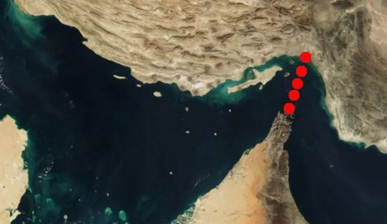 Τι σημαίνει η κρίση στα Στενά του Ορμούζ για την παγκόσμια οικονομία – 10 ελληνικά πλοία με 85 Έλληνες ναυτικούς παραμένουν εγκλωβισμένα