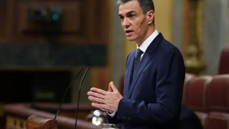 Πολιτικός σεισμός στην Ισπανία… Στα όρια της κατάρρευσης ο Sánchez