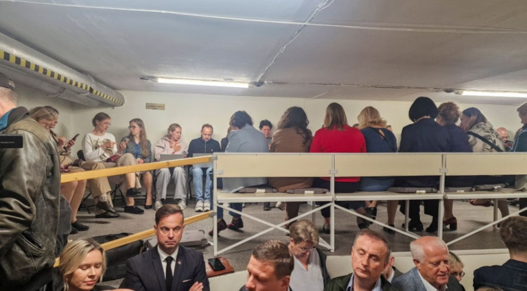 Κλιμακώνεται η κρίση στη Βαλτική