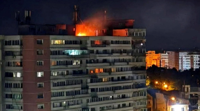 Συναγερμός στη Ρουμανία από τη συντριβή ρωσικού drone σε πολυκατοικία: Κλήθηκε για εξηγήσεις ο Ρώσος πρέσβης