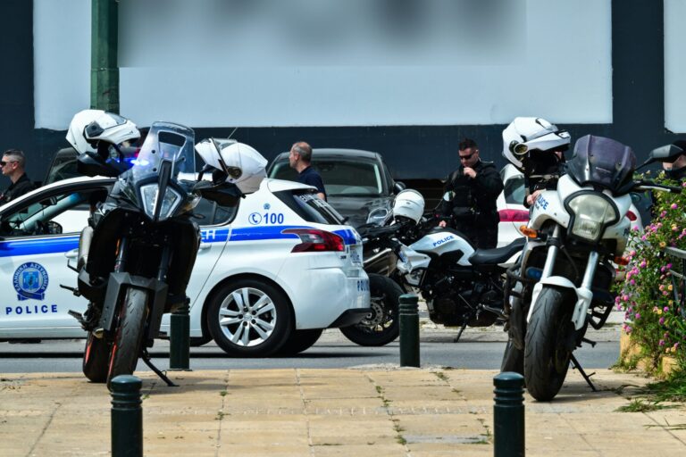 Βίντεο: Κολοσσιαίου μεγέθους πυρκαγιά κατέστρεψε μεγάλες αποθήκες ιατρικών υλικών στην Καλιφόρνια