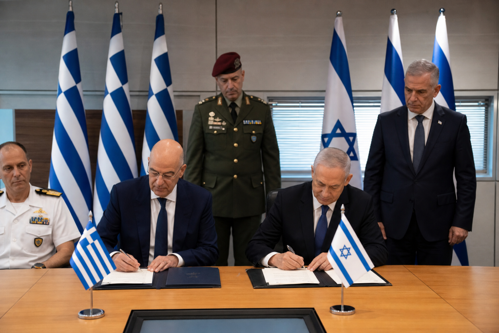 Ελλάδα και Ισραήλ υπέγραψαν συμφωνία 3 δισ. ευρώ για πολυεπίπεδη αεράμυνα