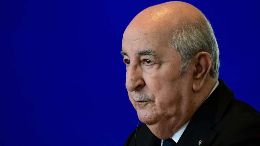 Αλγερία: Ο Τεμπουνέ ζητά επαναφορά της θανατικής ποινής για εμπρηστές
