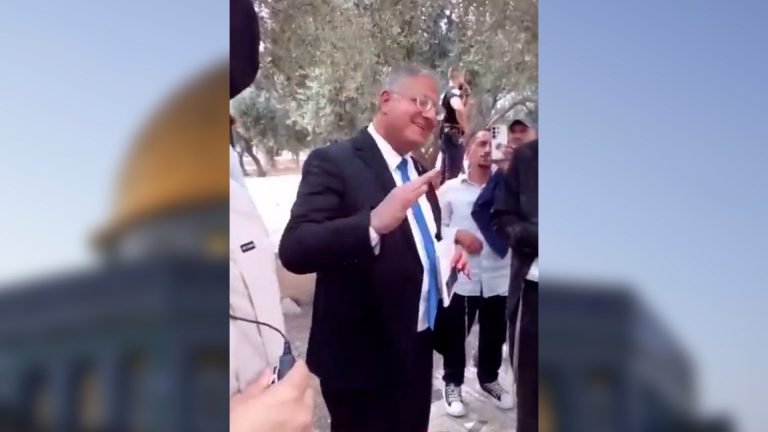 Ο Μπεν-Γκβιρ και έποικοι εισήλθαν ξανά στο συγκρότημα του Αλ-Άκσα
