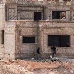 Επίθεση Ισραηλινών εποίκων σε παλαιστινιακά σπίτια στη Δυτική Όχθη