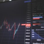 Οθόνη χρηματοοικονομικών συναλλαγών - άρθρο Κατοχικά Νέα