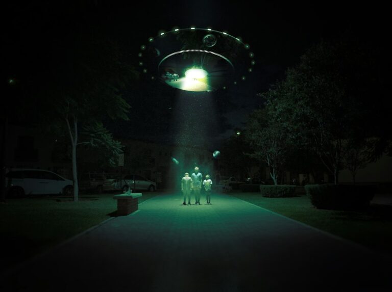 UFO και συμβολισμός Disclosure Day
