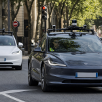 Η Γαλλία ανοίγει τον δρόμο για δοκιμές του Tesla FSD πριν από την κρίσιμη ευρωπαϊκή απόφαση