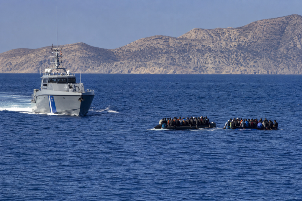 Γαύδος: 75 άνθρωποι διασώθηκαν από δύο λέμβους νότια του νησιού