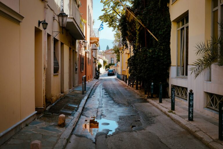 Καταιγίδα με κεραυνό - συμβολική εικόνα