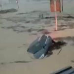 Ανατολική Κίνα: Πλημμύρες παρέσυραν αυτοκίνητα μετά από καταρρακτώδεις βροχές