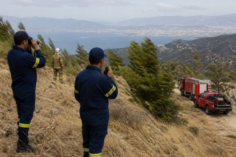 Πολύ υψηλός κίνδυνος πυρκαγιάς σε Αττική, Εύβοια, Αιγαίο και Κρήτη