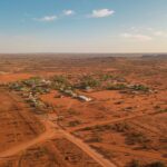 Αυστραλιανό outback και τοπίο παραδοσιακών διαδρομών