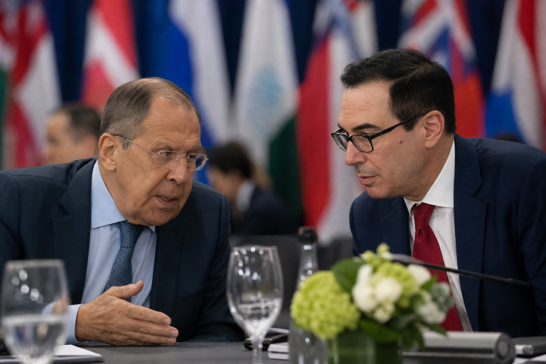 Συνάντηση Μπέσεντ–Σιλουάνοφ στην G20: οικονομικός διάλογος ΗΠΑ–Ρωσίας και ευρωπαϊκές αντιδράσεις
