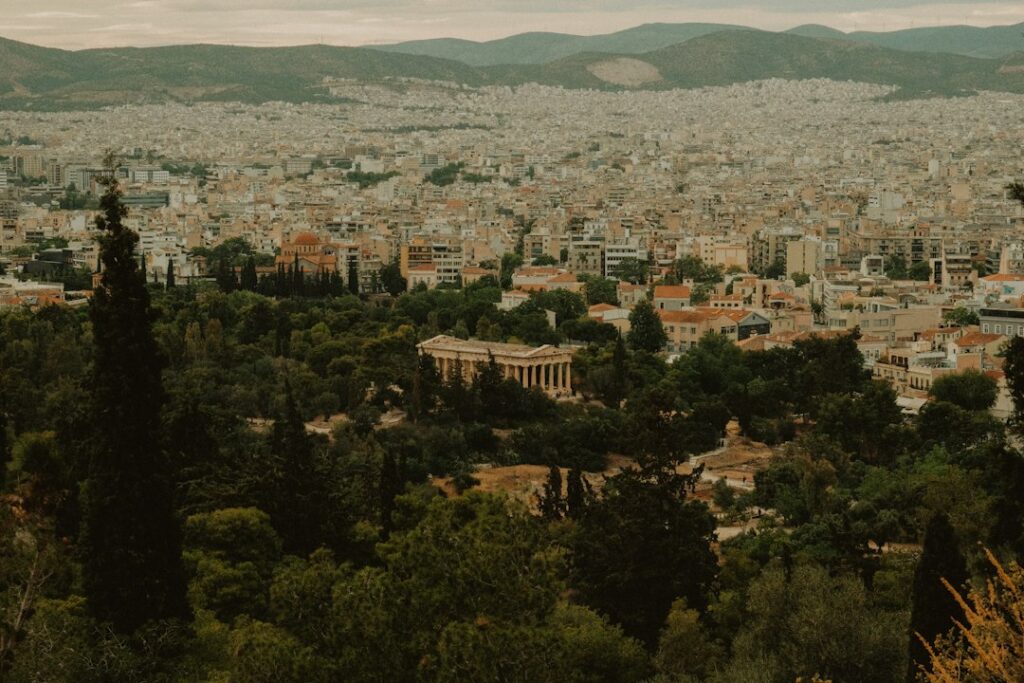 Αστικό τοπίο της Αθήνας, θεματική εικόνα για την αγορά κατοικίας