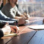 Κλειστή συνάντηση στελεχών – ενδεικτική φωτογραφία