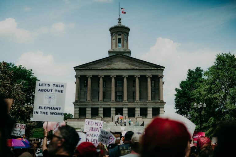 Συμβολική εικόνα συγκέντρωσης στο Tennessee